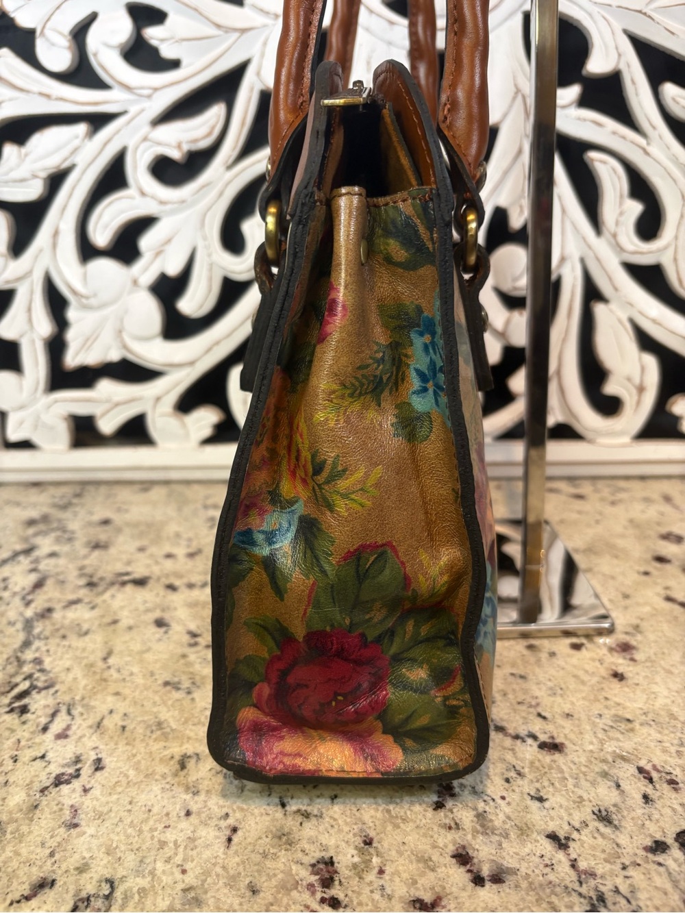 Patricia Nash Calvi Leather Satchel Handbag in Vintage Victorian Garden - Picture 8 of 16